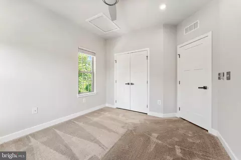 8018 Spring Arbor Dr, Laurel, MD 20707 photo 18