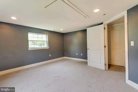 Bedroom - 14062 Brandywine Rd, Brandywine, MD 20613 photo 3 of 4