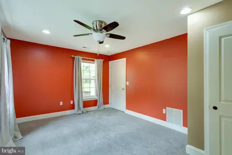 Bedroom - 14062 Brandywine Rd, Brandywine, MD 20613 photo 2 of 4