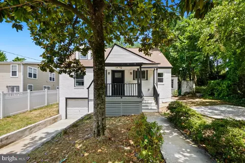 1541 Nova Ave, Capitol Heights, MD 20743