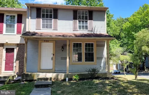 356 Shady Glen Dr, Capitol Heights, MD 20743