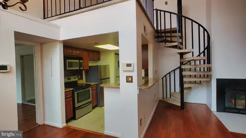 14114 Bowsprit Ln #912, Laurel, MD 20707