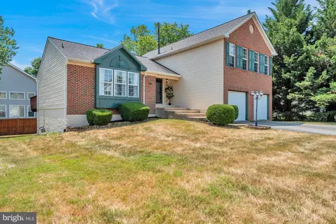 14203 Christian St, Marlboro, MD 20772