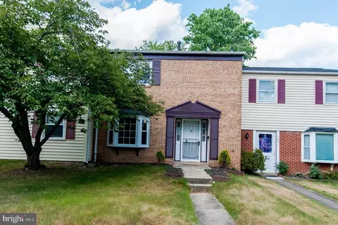 12013 Pheasant Run Dr, Laurel, MD 20708