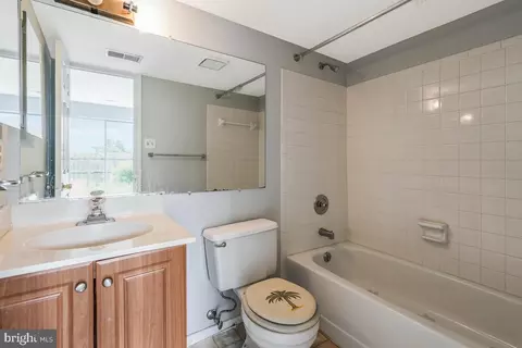 Bath - 793 Saint Michaels Dr, Bowie, MD 20721 photo 1 of 1