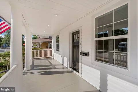 Exterior - 4105 34th St, Mount Rainier, MD 20712 photo 5 of 5