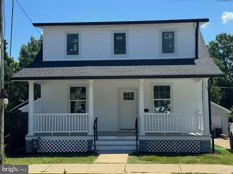 Exterior - 4105 34th St, Mount Rainier, MD 20712 photo 2 of 5
