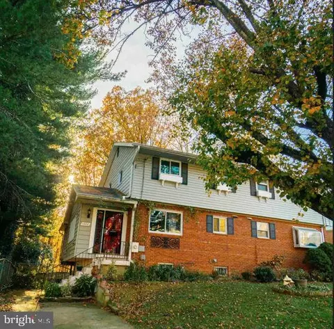 1000 Carrington Ave, Capitol Heights, MD 20743