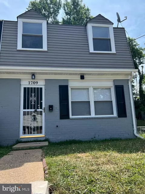 1709 Allendale Pl, Hyattsville, MD 20785