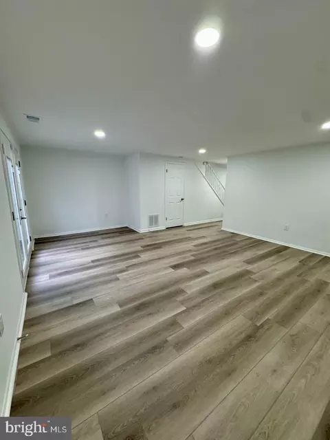 7016 Cipriano Woods Ct, Lanham, MD 20706 photo 32