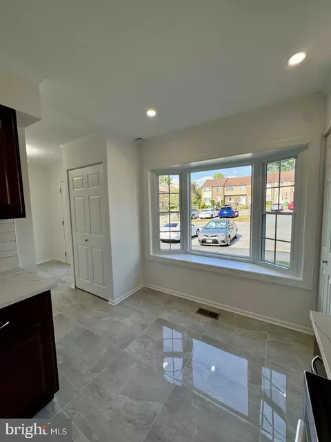 7016 Cipriano Woods Ct, Lanham, MD 20706 photo 21