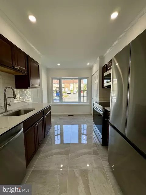 7016 Cipriano Woods Ct, Lanham, MD 20706 photo 22
