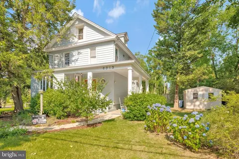6313 46th Ave, Riverdale, MD 20737