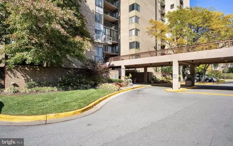 9200 Edwards Way #1201, Hyattsville, MD 20783