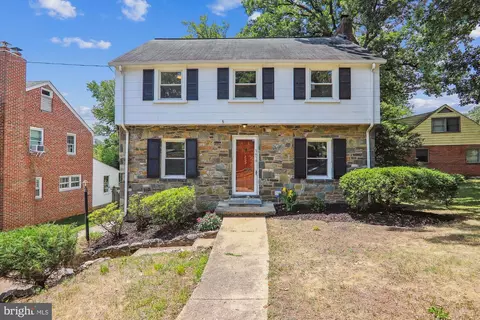 5610 39th Ave, Hyattsville, MD 20781