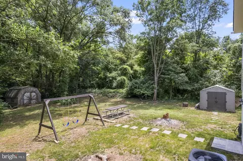 Exterior - 6110 C St, Lanham, MD 20706 photo 7 of 10