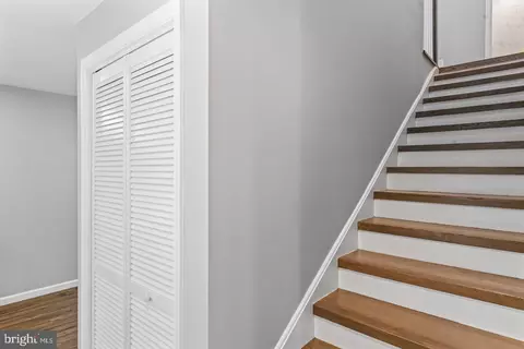 Entry Way - 6110 C St, Lanham, MD 20706 photo 10 of 15