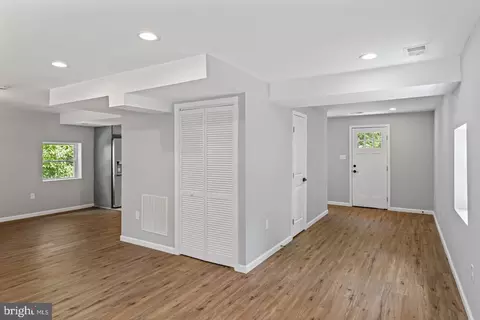Entry Way - 6110 C St, Lanham, MD 20706 photo 7 of 15