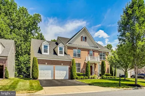 3800 Chancelsors Dr, Marlboro, MD 20772