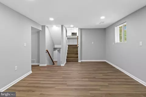 8905 Crandall Rd, Lanham, MD 20706 photo 18