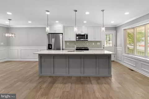 8905 Crandall Rd, Lanham, MD 20706 photo 12