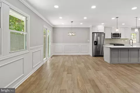 8905 Crandall Rd, Lanham, MD 20706 photo 14