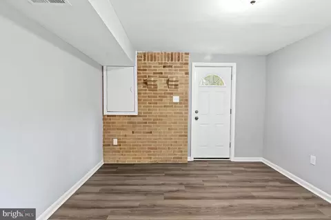 8905 Crandall Rd, Lanham, MD 20706 photo 21
