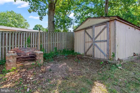 8905 Crandall Rd, Lanham, MD 20706 photo 42