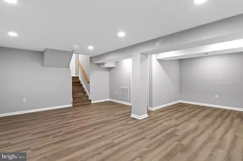 8905 Crandall Rd, Lanham, MD 20706 photo 36