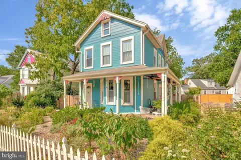 4906 40th Pl, Hyattsville, MD 20781