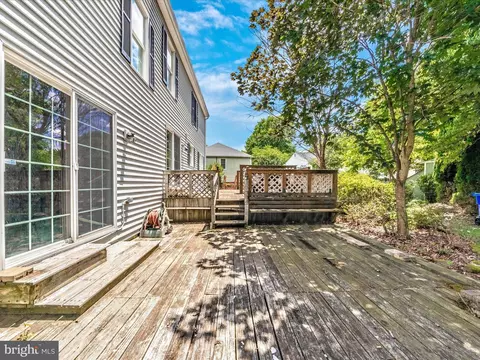 Exterior - 1502 Peartree Ct, Bowie, MD 20721 photo 11 of 18