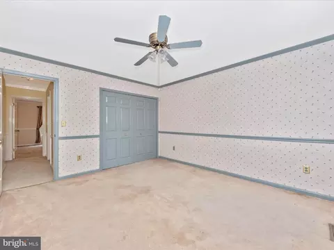 Bedroom - 1502 Peartree Ct, Bowie, MD 20721 photo 6 of 9