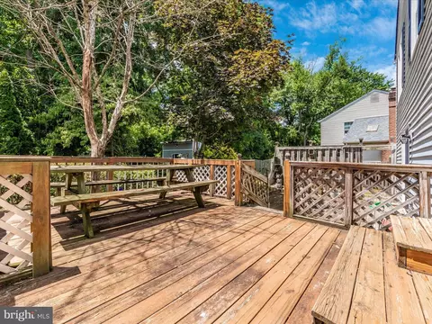 Exterior - 1502 Peartree Ct, Bowie, MD 20721 photo 14 of 18
