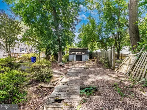 Exterior - 1502 Peartree Ct, Bowie, MD 20721 photo 8 of 18