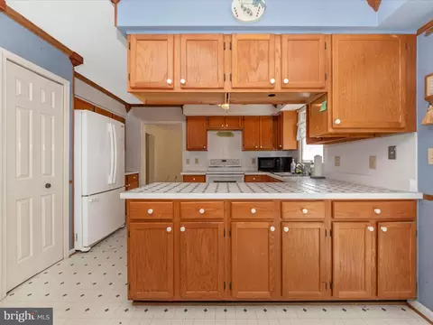 Kitchen - 1502 Peartree Ct, Bowie, MD 20721 photo 1 of 6