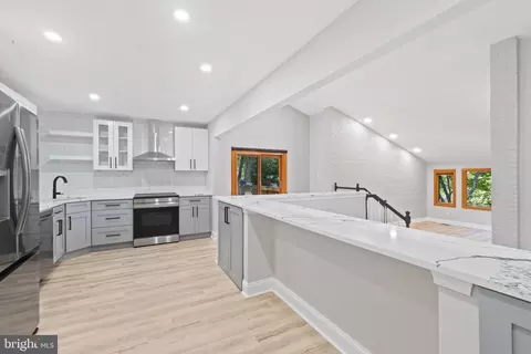 16809 Clark Ter, Laurel, MD 20707 photo 7