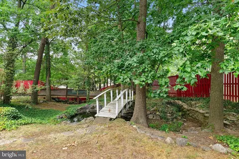 Exterior - 7108 Lory Ln, Lanham, MD 20706 photo 7 of 14