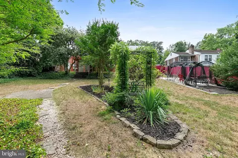 Exterior - 7108 Lory Ln, Lanham, MD 20706 photo 9 of 14