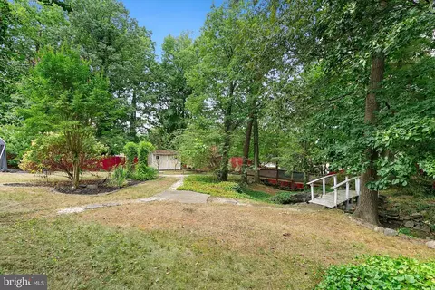 Exterior - 7108 Lory Ln, Lanham, MD 20706 photo 12 of 14