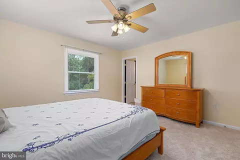 Bedroom - 7108 Lory Ln, Lanham, MD 20706 photo 5 of 6