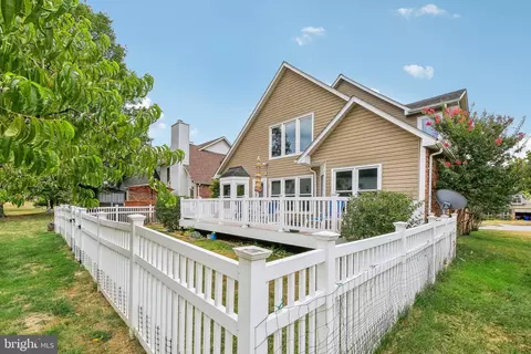 Exterior - 14117 Greenview Dr, Laurel, MD 20708 photo 6 of 10