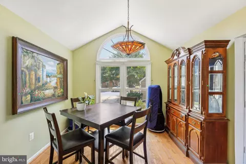 Dining - 14117 Greenview Dr, Laurel, MD 20708 photo 3 of 3