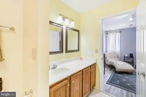 Entry Way - 14117 Greenview Dr, Laurel, MD 20708 photo 9 of 9