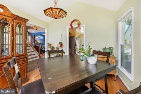 Dining - 14117 Greenview Dr, Laurel, MD 20708 photo 2 of 3