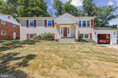3005 Rose Valley Dr, Fort Washington, MD 20744