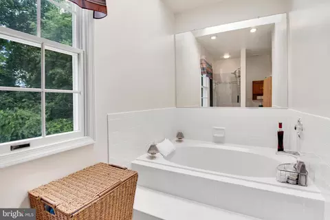 15111 Plum Tree Way, Bowie, MD 20721 photo 17