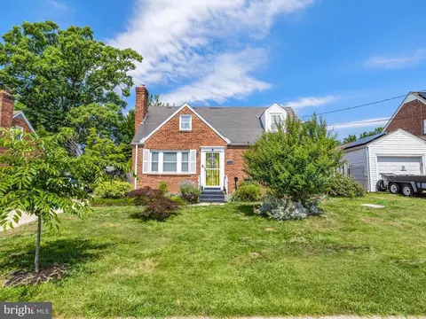 2406 Colebrooke Dr, Temple Hills, MD 20748