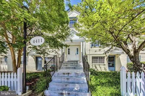 4411 Romlon St #103, Beltsville, MD 20705