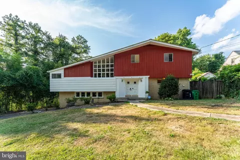 4304 Henderson Rd, Temple Hills, MD 20748