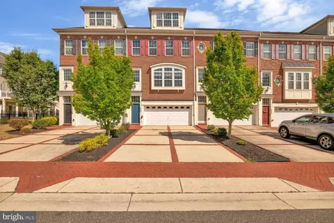502 Bolin Ter, Marlboro, MD 20774